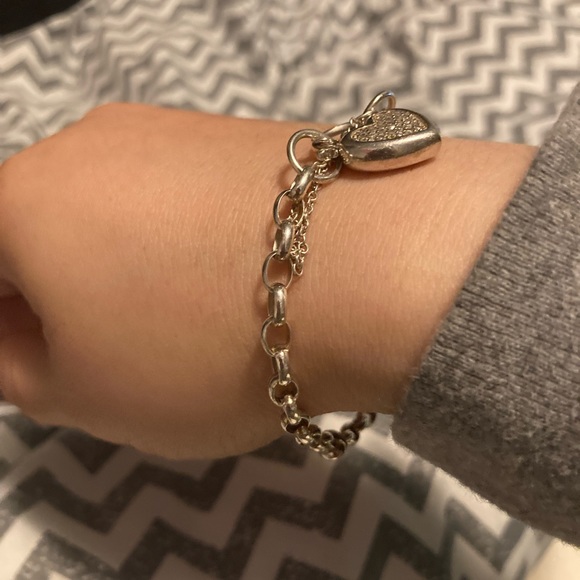 Sterling silver heart bracelet - Picture 3 of 3